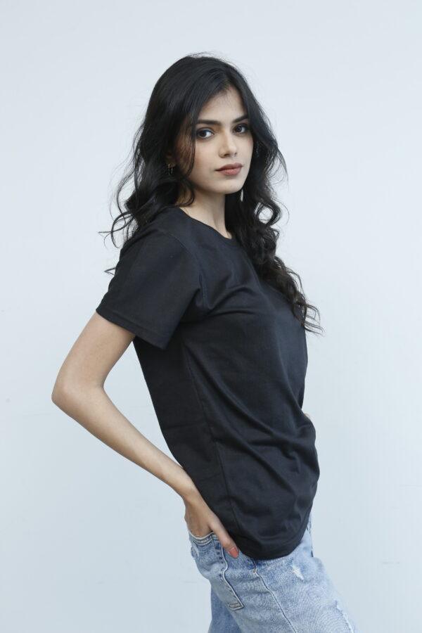 SHORT SLEEVE T SHIRT - Black - YK Clothing
